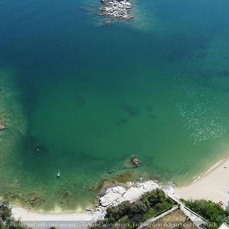 Oikos Poseidonas Apartment Palaiontsiflikion Bagian luar foto