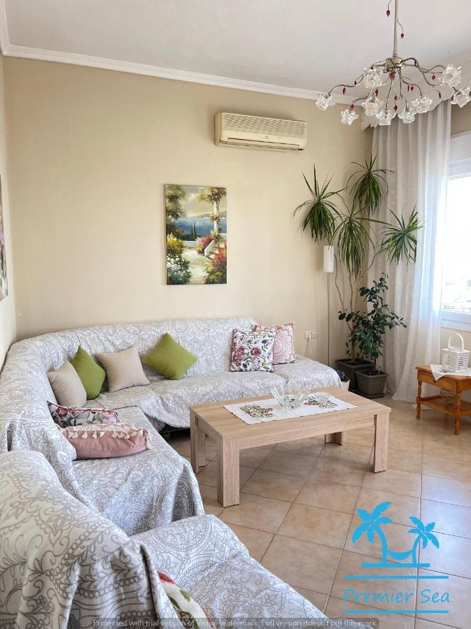 Oikos Poseidonas Apartment Palaiontsiflikion Bagian luar foto